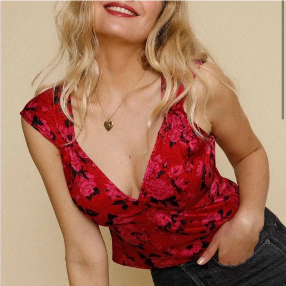 ISO!!!! ROUJE JULIANA TOP IN ROUGE ROSE DU SOIR